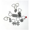 Image 2 : 25 New Stainless Steel Gift Keychains in Pouches