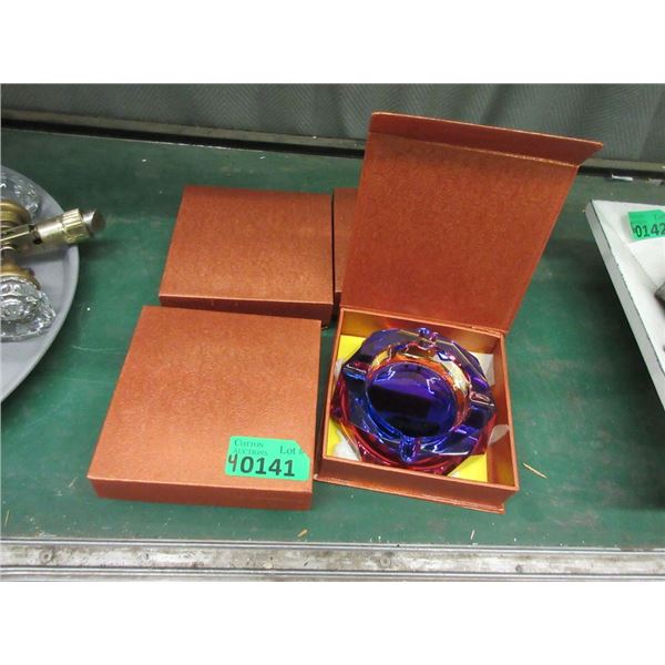 4 New Kaforise Heavy Ashtrays in Gift Boxes