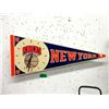 Image 1 : Vintage 1987 NY Knicks Pennant Clock