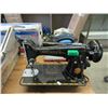Image 1 : Vintage Singer Sewing Machine