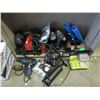 Image 1 : 15 Piece Lot of Assorted Power Tools