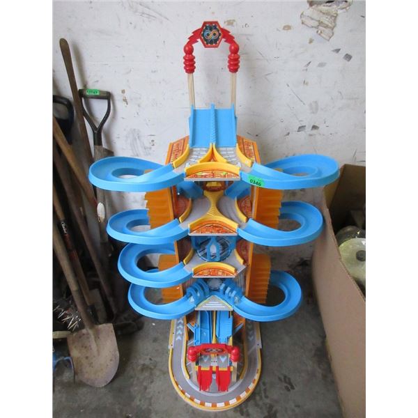 4 Foot Tall Car Parking Garage Track Toy