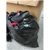 Image 1 : 20 Pairs of Assorted New Footwear