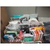 Image 1 : Box of Assorted Amazon Overstock Goods