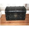 Image 1 : Jiny Lind Trunk Table  Leather 19th C Rare #2300334