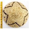 Image 5 : Hopi 5 Pointed Star Design Basket