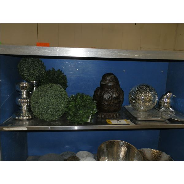 Decorative Nic Nac's