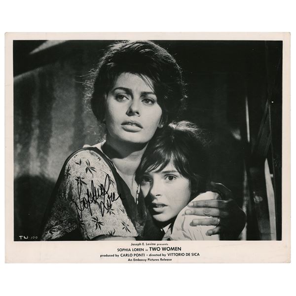 Sophia Loren Signed Photograph