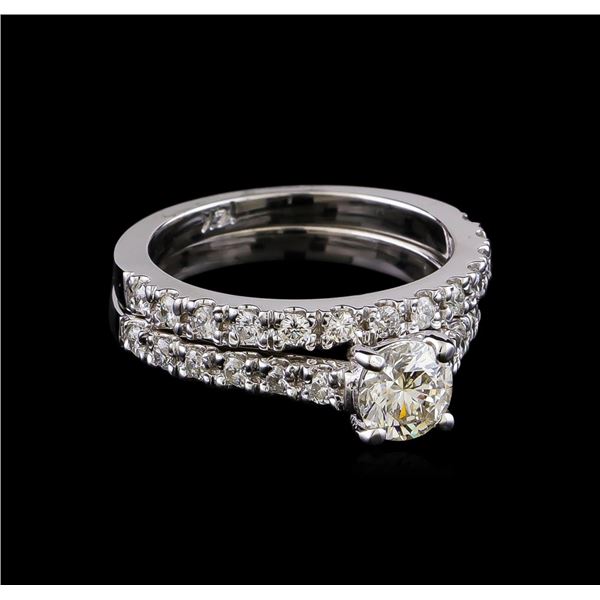 1.30 ctw Diamond Ring - 14KT White Gold
