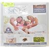 Image 1 : PREMIUM SAFE REST MATTRESS PROTECTOR
