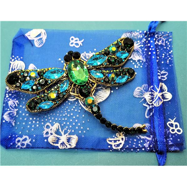 17)  GOLD TONE WITH GREEN, BLUE AND BLACK