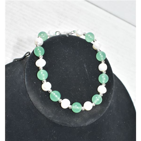 #33-FRESH WATER PEARL & GREEN JADE BRACELET
