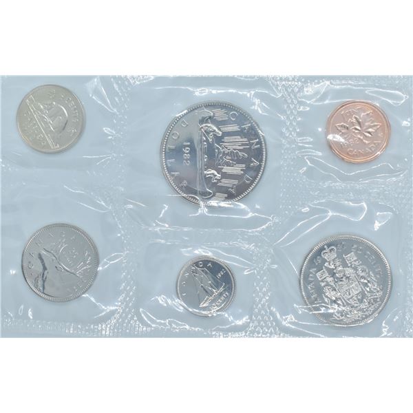1982 6 COIN UNCIRCULATED SEALED SET
