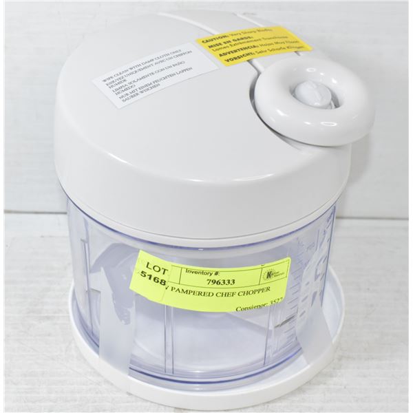 NEW PAMPERED CHEF CHOPPER