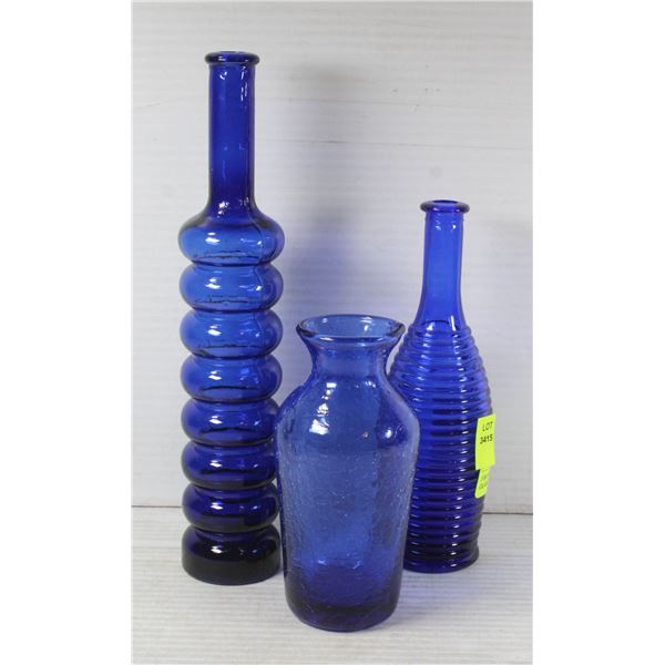 3 BLUE BOTTLES ONE CRACKLE GLASS
