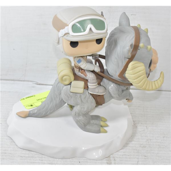 FUNKO POPS STARWARS - LUKE SKYWALKER W/ TAUTAUN