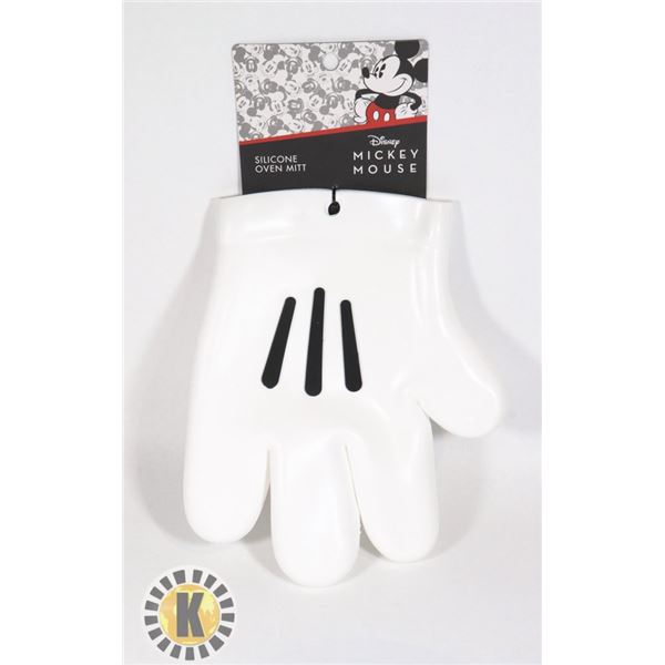 NEW DISNEY MICKY MOUSE SILICONE OVEN MITT