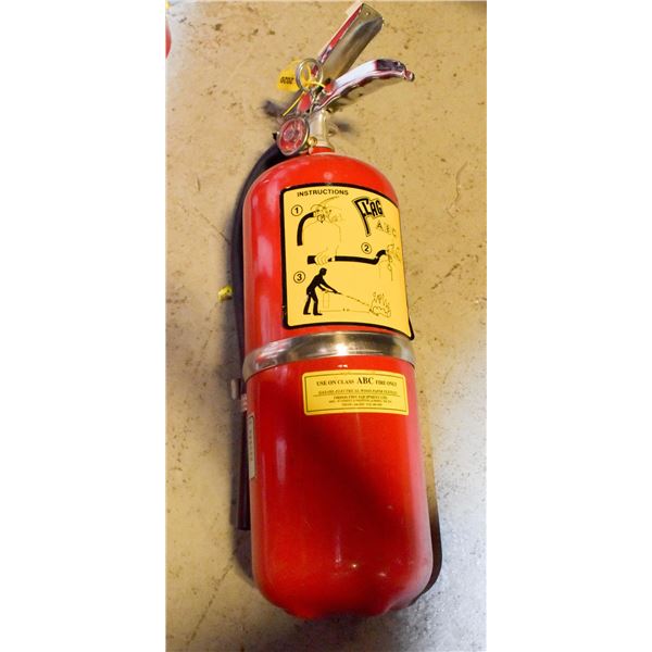 10LBS CHARGED FIRE EXTINGUISHER