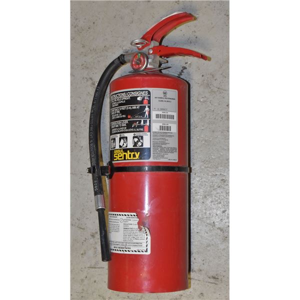 10LBS CHARGED FIRE EXTINGUISHER