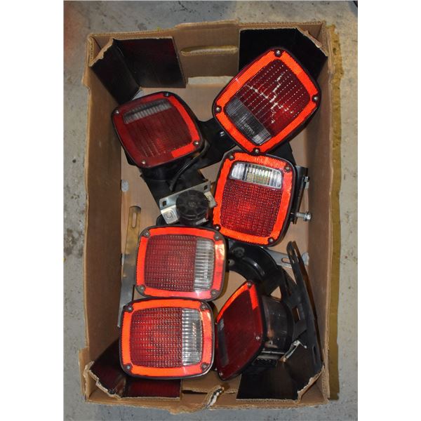 LOT OF 6 TRAILER LIGHTS