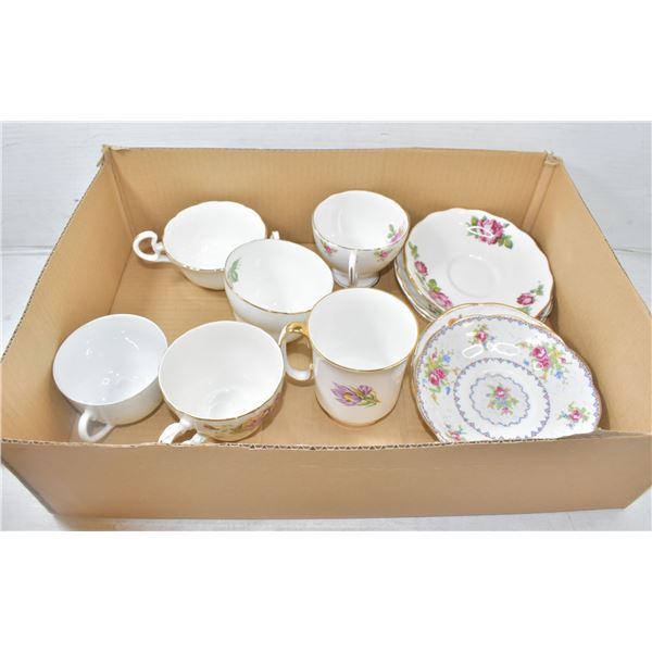 LOT OF FINE CHINA TEASET