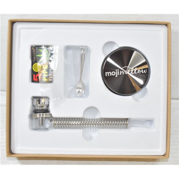 NEW MOJI MELLOW GLASS PIPE SET