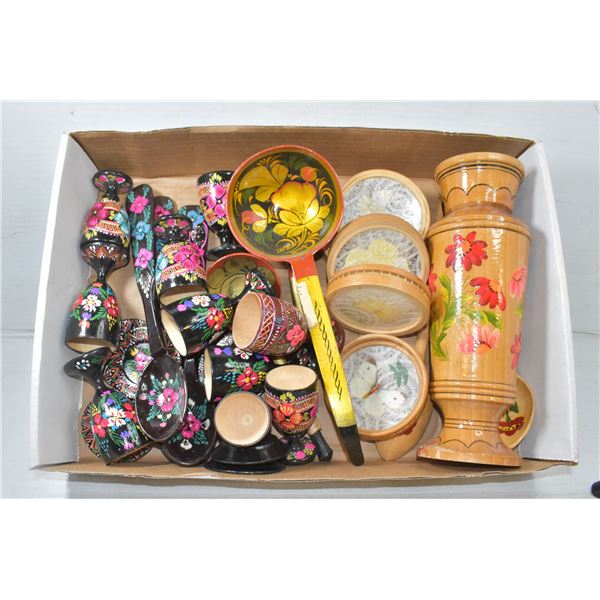 FLAT OF WODDEN HANDPAINTED UKRAINIAN WOODEN