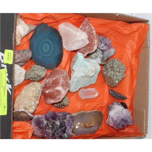 LARGE LOT OF ROCKS/MINERALS/SPECIMANS