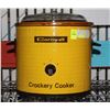 Image 1 : VINTAGE CORNWALL SLOW COOKER