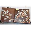 Image 1 : PAIR OF PAINTINGS ON CANVAS OF BLOSSOMS ON