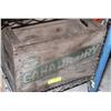 Image 1 : ANTIQUE CANACA DRY CRATE
