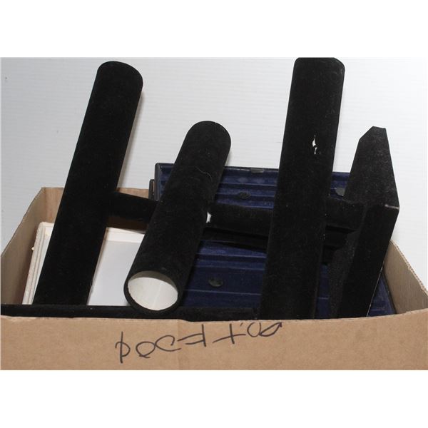 BOX LOT OF ASSORTED JEWELLERY DISPLAYS VELVET ETC