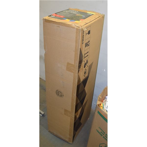 7 FOOT LED NOMA HENRY 4 COLOR CHANGING CHRISTMAS