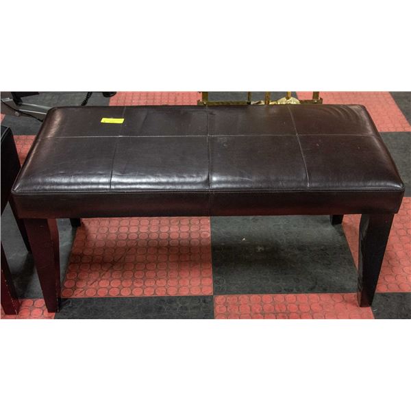 CUSHIONED BENCH APPROX 36" LONG18-1/2" TALL