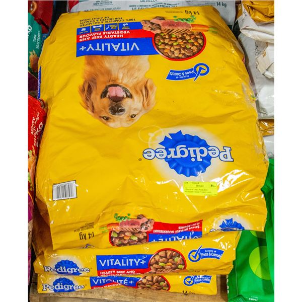 3 BAGS OF 14KG PEDIGREE VITALITY+ HEARTY BEEF AND
