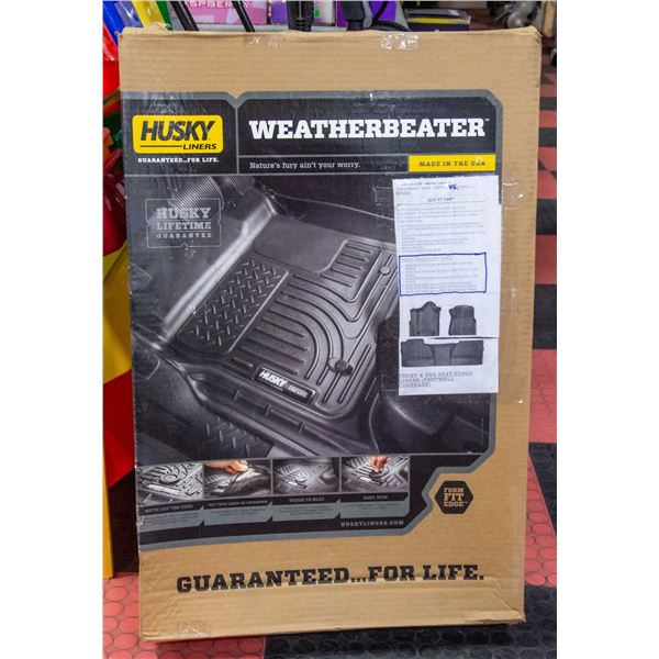 HUSKY BLACK FLOOR LINERS 4 PCE. CHEV/GMC CREWCAB