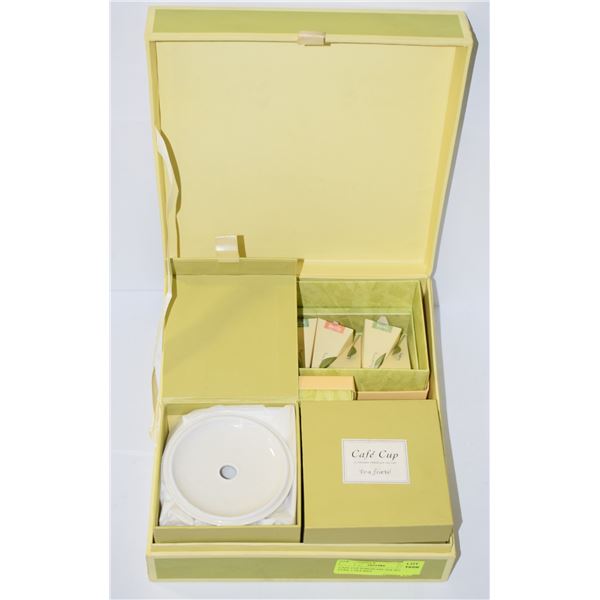 CAFE CUP PORCELAIN TEA SET W/ 2 CUPS, 2 TEA BAG