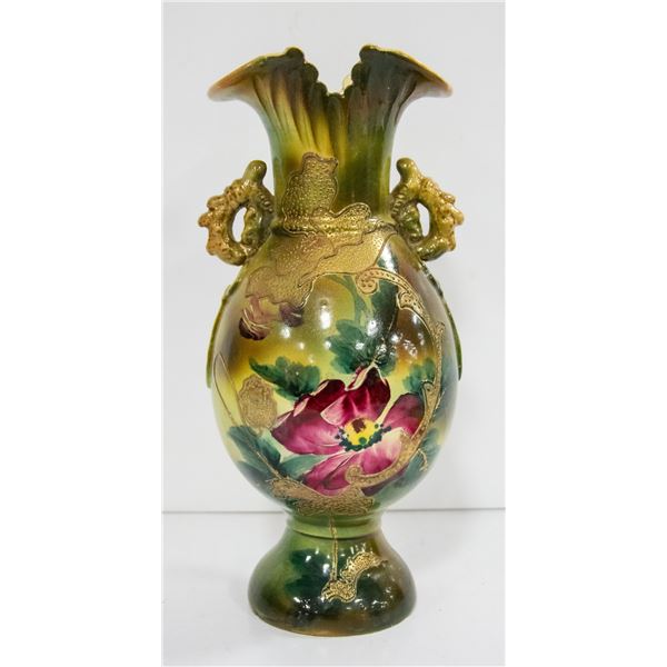 MID-CENTURY GREEN CERAMIC VASE