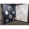Image 2 : 1985 Canadian 6 Coin Set Case Damaged
