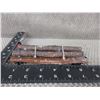 Image 2 : Flat Car with Logs The Pine Lumber CO. 215 - HO Scale
