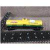 Image 2 : Tanker Car Dupont DUPX2675 - HO Scale