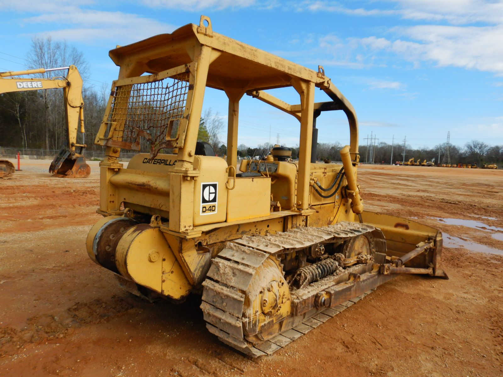 1973 CAT D4D Dozer / Crawler Tractor - J.M. Wood Auction Company, Inc.