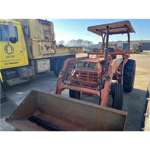 1990 KUBOTA 3250 Farm Tractor