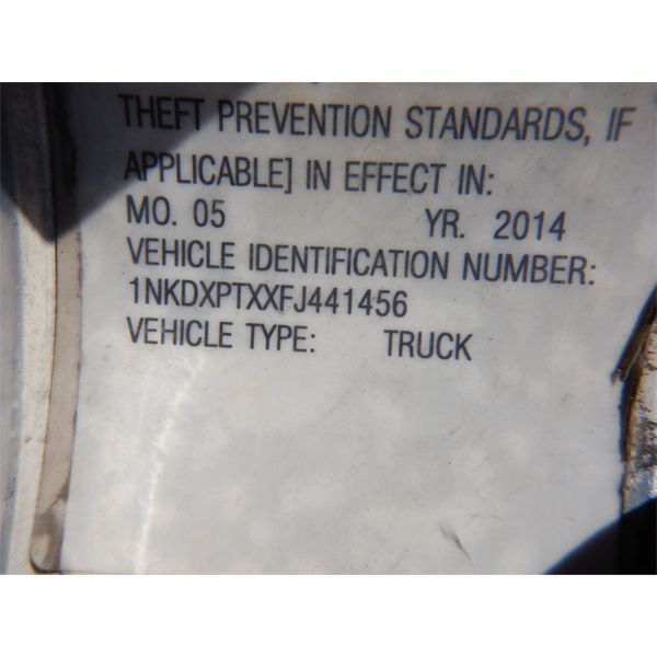 2015 KENWORTH T800 Dump Truck - J.M. Wood Auction Company, Inc.