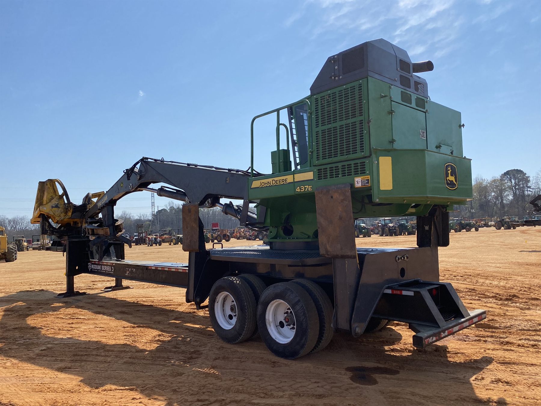 2016 JOHN DEERE 437E Log Loader
