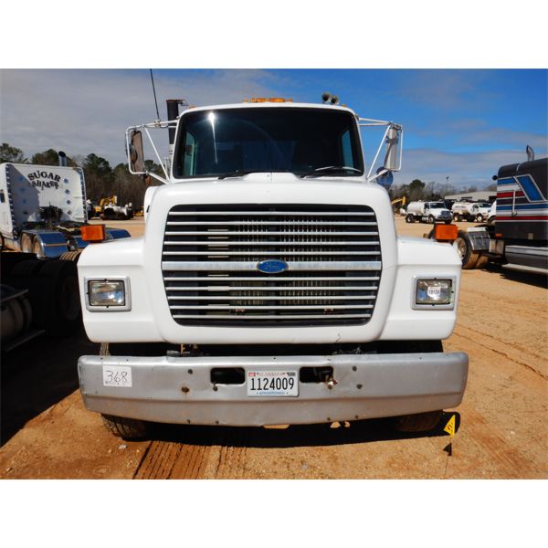 1995 FORD L9000 Day Cab Truck - J.M. Wood Auction Company, Inc.