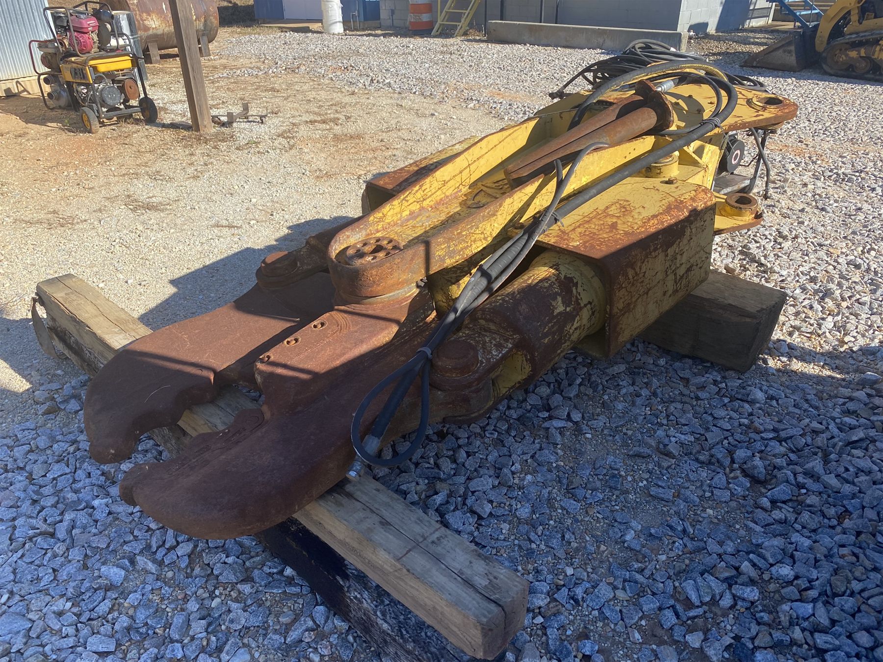 LABOUNTY UP40 CONCRETE PROCESSOR - J.M. Wood Auction Company, Inc.