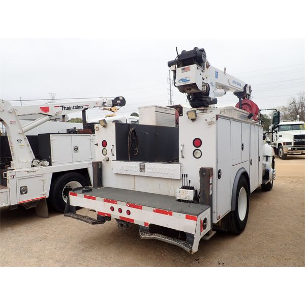 2016 HINO 268AV Service / Mechanic Truck - J.M. Wood Auction