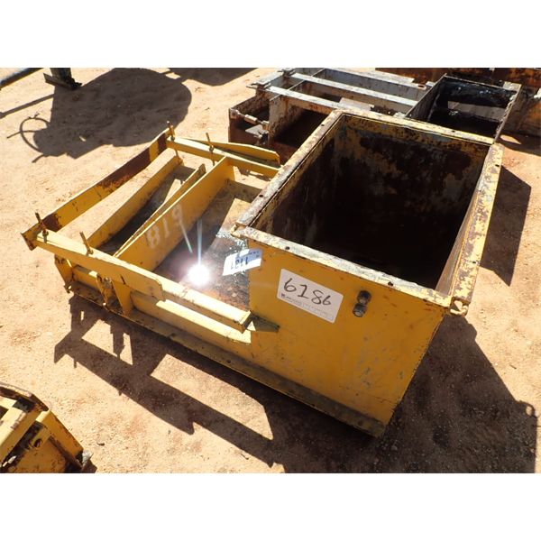 GOMACO 30" VALLEY GUTTER MOLD