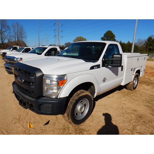 2015 FORD F350 XL Service / Mechanic Truck